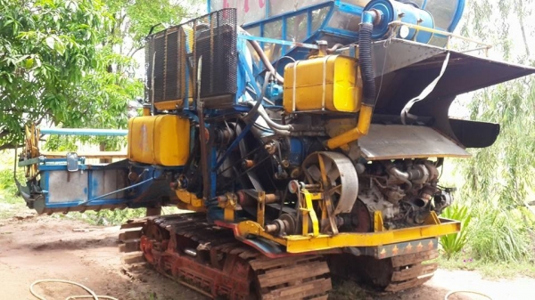 ขายรถเกี่ยวข้าว ทรัพย์เจริญ ISUZU270 เทอร์โบว์ ช่วงล่าง12 ปี๊มไดกินซ์22 สภาพพร้อมเกี่ยว เครื่องดี ช่วงล่างดี