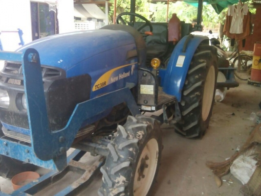 รถแทรกเตอร์