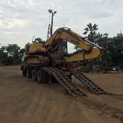 ขายรถแบคโฮ KOMATSU PC200-6 ซีเรียล C10095 ราคา 680000