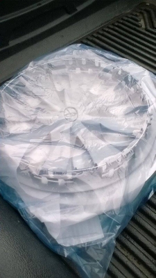 ล้อกะทะนิวยาริสพร้อมยาง18560R15ใหม่สดๆดอกคมๆ99\%ปี15