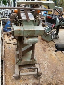 ขาย เครื่อตัดไม้ ผ่าไม้ บากไม้ สำหรับหัวเสา หรืองานอื่น อเนกประสงค์ ไฟ 110v เก่าญี่ปุ่น