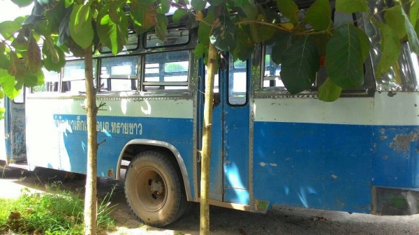 ขายรถมินิบัสพร้อมใช้ คัสซีเบนซ์ เครื่อง 6BB1 145 แรงม้า คัสซีสวย ทะเบียนพร้อมโอน