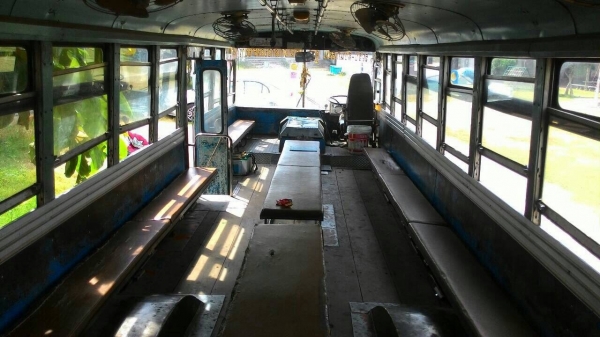 ขายรถมินิบัสพร้อมใช้ คัสซีเบนซ์ เครื่อง 6BB1 145 แรงม้า คัสซีสวย ทะเบียนพร้อมโอน