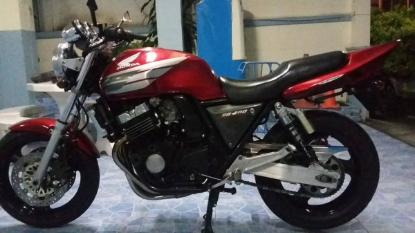 ขาย cb400 ปี 95 อินวอย สรรพสามิต 59,000 บาท + กล่องเหล็ก