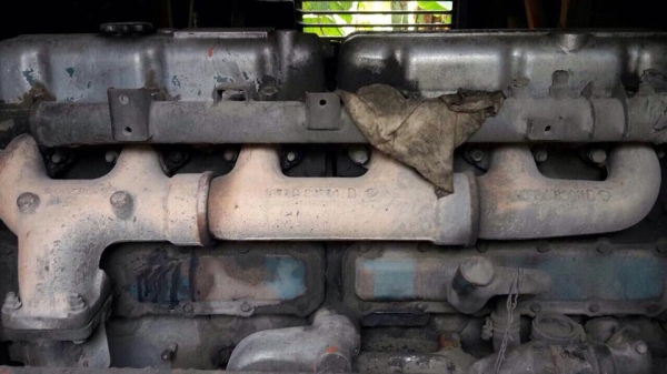 ขายรถบัส เครื่องนิสสันED6 230 แรง ไม่โบ ทะเบียนขาด1ปี เครื่องเสียงพร้อมใช้งาน ขาย 220000 บาท