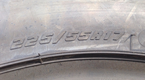 ยางใหม่ Goodyear Blue Streak 225/55/17 ราคาคุ้มตังสุดๆ ราคานี้หาที่ไหนไม่ได้แล้ว