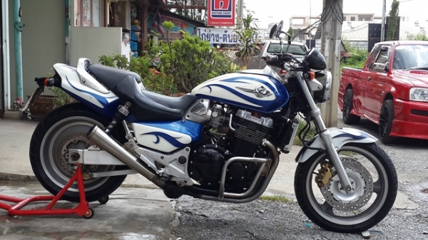 ขาย ฮอนด้า X4 1300cc. สภาพสวยๆทะเบียนแท้โอนขนส่งเครืองดี(จัดไฟเน็นได้)