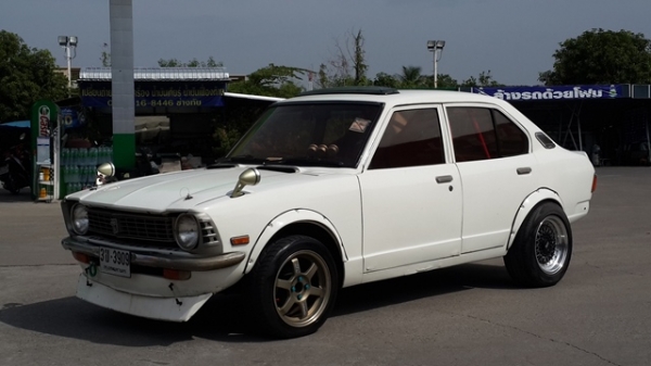 ขาย โตโยต้า KE20 สภาพหล่อแต่งมาแล้วทะเบียนพร้อมโอน(รับแลกเทริน)