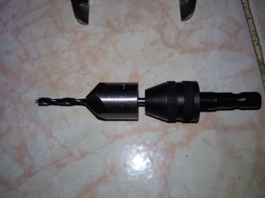 หัวจับดอกสว่านจิ๋ว ขนาด 3 มิล สำหรับจับดอกสว่านเจาะ PCB แกนหกเหลี่ยม สำหรับใช้กับไขควงไฟฟ้า