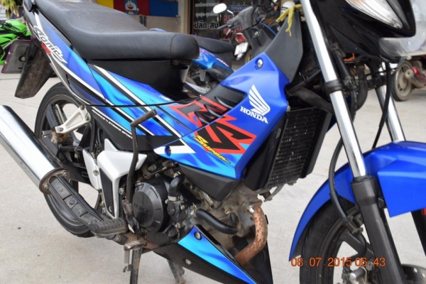 ขาย ฮอนด้า โซนิค สีน้ำเงิน-ดำ ปี 50 สภาพเครื่องดี เดิม ๆ ขาย ฮอนด้า โซนิค สีน้ำเงิน-ดำ ปี 50 สภาพเครื่องดี เดิม ๆ