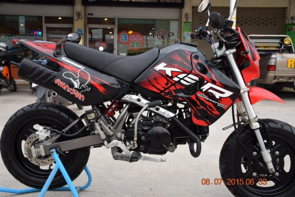 ขาย คาวาซากิ KSR สีแดง-ดำ ปี 52 สภาพเครื่องดี เดิม ๆ ขาย คาวาซากิ KSR สีแดง-ดำ ปี 52 สภาพเครื่องดี เดิม ๆ