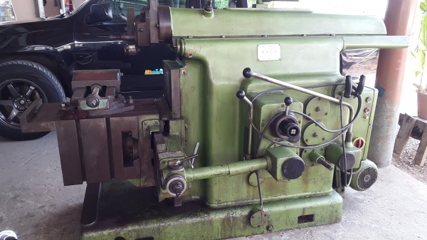 แท่นไส 24 นิ้ว เกียร์บล็อก พร้อมใช้งาน สภาพสวย ๆ ด่วน !!! 59,000