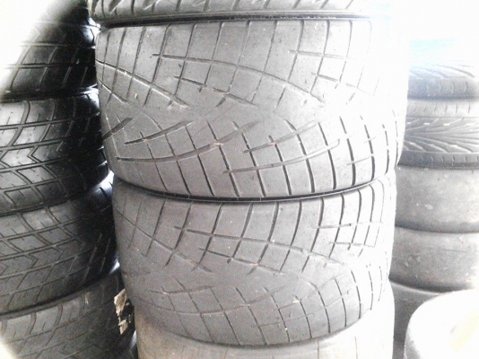 ขายยาง  TOYO   R1R  ขอบ 18  265/35