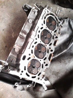 ฝาสูบ  toyota  1 NZ    yaris  vios