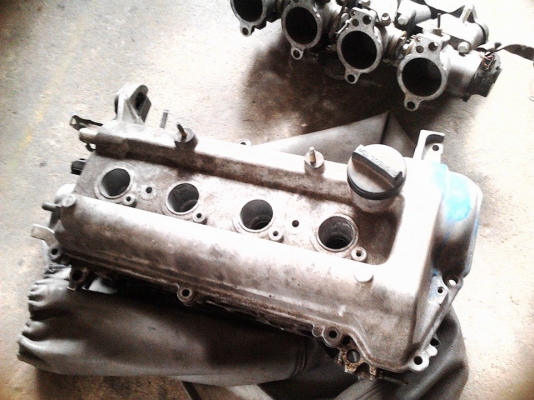 ฝาสูบ  toyota  1 NZ    yaris  vios