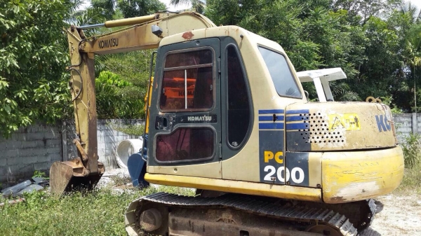ขาย KOMATSU PC70-7 รถพร้อมใช้ค่ะ