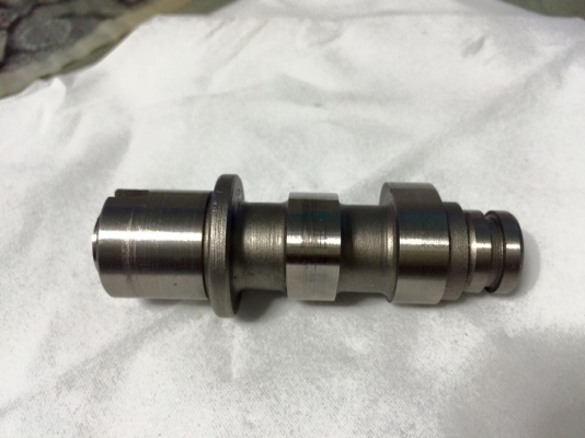 แคมสร้างมีโอ ฟีโน่ นูโว 115 ร้านชาติ นครชัยศรี สำหรับใส่ลูกเชียถึงลูกโซนิค ยก 6 มิล(19.5/25.5) ใหม่กริบตามรูป ซื้อมาลองใส่รถลูกเดิมวาวล์เดิม แต่ใส่ไม่ได้วาวล์ชนลูกขี้เกียจรื้อหลบวาวล์เรื่องยาวก็เลยขาย ใส่ลองสตาร์แล้วถอดออกเลย (ร้านบอกแล้วว่าต้องหลบวาวล์แต