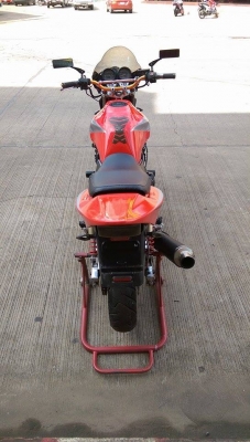 ขายคับ HONDA CB400 ปี93 ของแต่งล้น สีสวย โม่งใหญ่ ท่อแต่งเลสทั้งเส้น กันล้ม แฮนด์บาร์ ไฟตาเพชร ไฟเลี้ยวแต่ง ท้ายเทค1กระเป๋าข้างแต่ง มือเบรคแต่ง เอกสารสรรพสามิต ราคา 63500 บาท ส่งได้ทั่วไทยคับ สนใจติดต่อ 081-0578282 คับ ส่งได้ทั่วไทยคับ สนใจติดต่อ 081-0578