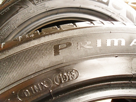 ยางขอบ17 มิชลิน 215-55-R17 (4เส้น4,800บ)ดอกหนามาก90\% ยางขอบ17 มิชลิน 215-55-R17 (4เส้น4,800บ)ดอกหนามาก90\%