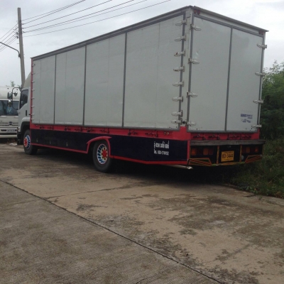 หกล้อใหญ่ อีซูซุ TFR240แรง ห้างแท้ ปี55 บรรทุกตู้แห้ง สภาพสวยเดิมทั้งคัน เอกสารทะเบียนพร้อมโอน