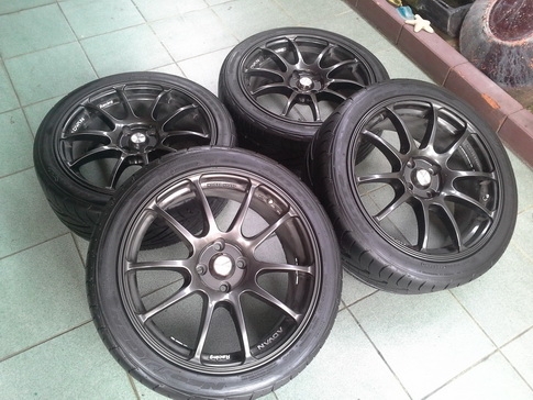 Max 6/139 ขอบ16 กว้าง8 ET20 สภาพใหม่ 1ชุด