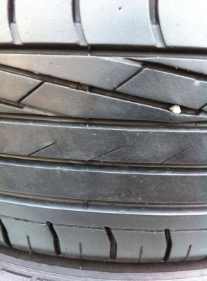 ขายยาง GOODYEAR 185-55-16 ปี11 สภาพสวย ไม่กินข้าง ไม่บวม รับประกันยางทุกเส้น ราคาชุดละ 1,800 บาท (4เส้น) ‪#&lrm;ดูของรามอินทราซอย8‬ ‪#&lrm;ยินดีรับบัตรเครดิต‬ ‪#&lrm;ต่างจังหวัดส่งได้‬ สอบถามโทร 083 555 8074 ID Line : jonnymu (ฝากกดlikeเพจร้านด้วยครับ ขอบ