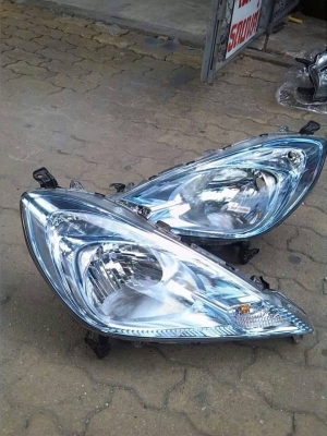 ไฟหน้า แจ๊สไฮบริจ 1 คู่