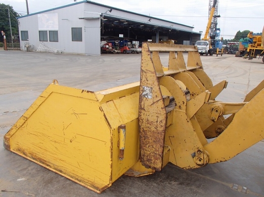 ขายรถตัก TCM E840