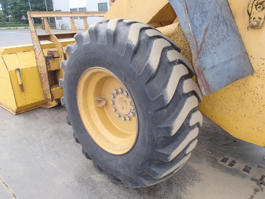 ขายรถตัก TCM E840