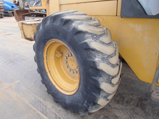 ขายรถตัก TCM E840