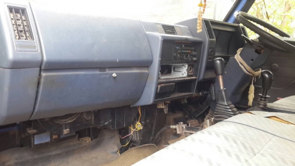 TLDเครื่อง4BC2. 100แรงหัวเข้าเล่มแล้วครับ