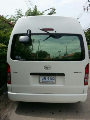 ขายดาวน์รถตู้