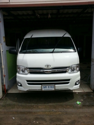 ขายดาวน์รถตู้