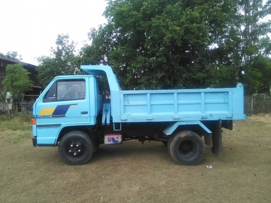 ISUZU NKR 88 แรงม้า ปี 34 เกรีย์สั้น (ยกหัวได้) ISUZU NKR 88 แรงม้า ปี 34 เกรีย์สั้น (ยกหัวได้)
