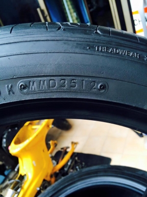 ยางขอบ 15" 195/50R15 Flaken ปี 2014 ยางสภาพสวยๆ 4เส้น ไม่แตกไม่บวม รับประกันคืนเงินเต็มจำนวน  4 เส้นขาย 3,800 บาท สนใจ โทร 062-121-9299 / 088-022-3848 ID Line : thidasasa https://www.facebook.com/thanintonyangyon ***ดูยางแถวดอนเมือง ซ.วิภาวดีรังสิต 3