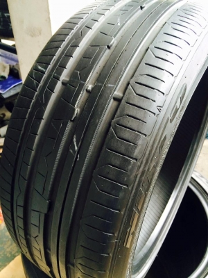 ยางขอบ 15" 195/50R15 Flaken ปี 2014 ยางสภาพสวยๆ 4เส้น ไม่แตกไม่บวม รับประกันคืนเงินเต็มจำนวน  4 เส้นขาย 3,800 บาท สนใจ โทร 062-121-9299 / 088-022-3848 ID Line : thidasasa https://www.facebook.com/thanintonyangyon ***ดูยางแถวดอนเมือง ซ.วิภาวดีรังสิต 3