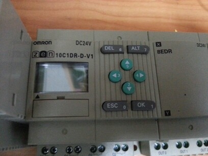 Mini PLC "Omron ZEN" แถม Power supply 24 Vdc Mini PLC "Omron ZEN" แถม Power supply 24 Vdc