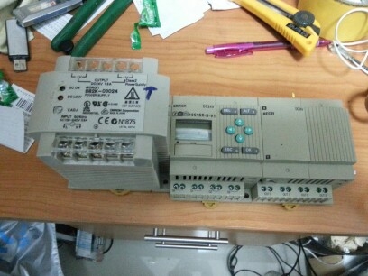 Mini PLC "Omron ZEN" แถม Power supply 24 Vdc Mini PLC "Omron ZEN" แถม Power supply 24 Vdc