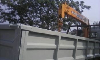 รถบรรทุก 6 ล้อกลางติดเครน Hino รถบรรทุก 6 ล้อกลางติดเครน Hino