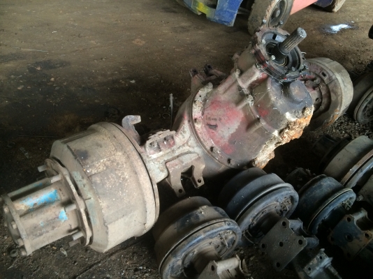 ขายเสื้อเพลาลูกหน้าอีซูซุ 240 แรง ของเก่าญี่ปุ่น