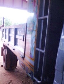 ISUZU KS 22 - 110 4BC1 หกล้อดั๊มพ์ กระบะดั๊มพ์เหล็ก 4 ตันความยาว 3.60 เมตรสวยพร้อมบรรทุกได้เลย วางหัวเก๋ง NPR 115 ลงเล่มครบพร้อมภายในเก๋งคอนโซลสวย พวงมาลัยเพาเวอร์ ช่วงล่างแน่นคัชซีไม่มีแตกบวม ติด F หน้าหลังครบ ยาง 8.25 ขอบ 16 สภาพดี 65\% พร้อมใช้งาน เอกสา ISUZU KS 22 - 110 4BC1 หกล้อดั๊มพ์ กระบะดั๊มพ์เหล็ก 4 ตันความยาว 3.60 เมตรสวยพร้อมบรรทุกได้เลย วางหัวเก๋ง NPR 115 ลงเล่มครบพร้อมภายในเก๋งคอนโซลสวย พวงมาลัยเพาเวอร์ ช่วงล่างแน่นคัชซีไม่มีแตกบวม ติด F หน้าหลังครบ ยาง 8.25 ขอบ 16 สภาพดี 65\% พร้อมใช้งาน เอกสา