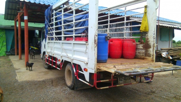 หกล้อ อีซูซุ NMR130 ปี54 วิ่ง 80,000กม สภาพดีสวยบางสีเดิม ยาว4.30ม ทะเบียนพร้อมโอน ราคา 685,000บ ครับ