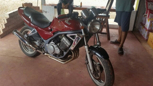 ขาย คาวาซากิ zx 250 แต่งตามภาพสวย ขับหล่อ ขาย คาวาซากิ zx 250 แต่งตามภาพสวย ขับหล่อ