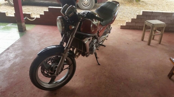 ขาย คาวาซากิ zx 250  แต่งตามภาพสวย ขับหล่อ