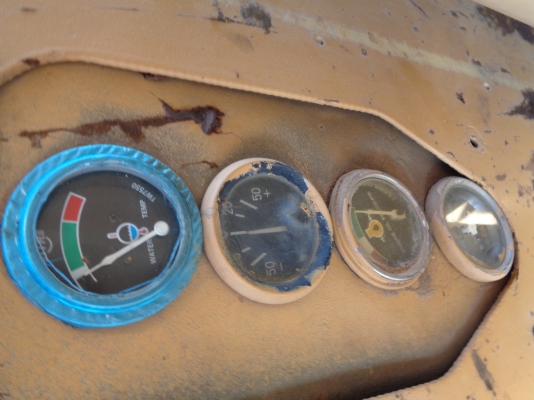 ขายรถเกรด CATERPILLAR 140G S/N 72V09XXX  สภาพดี เอกสารครบ