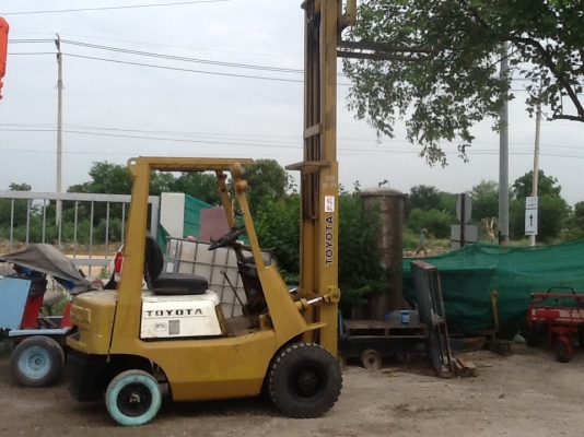 รถยกToyota 3fg15 สภาพดีพร้อมใช้ เพิ่งเข้าจากญี่ปุ่น ราคาไม่แพงครับ