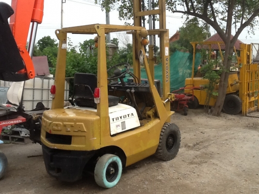 รถยกToyota 3fg15 สภาพดีพร้อมใช้ เพิ่งเข้าจากญี่ปุ่น ราคาไม่แพงครับ