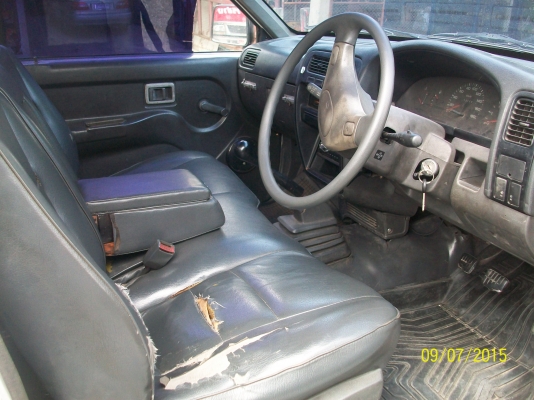 NISSAN BIGM เครื่องฝาแดง สีสันสวยงาม พร้อมวิ่งใช้งาน NISSAN BIGM เครื่องฝาแดง สีสันสวยงาม พร้อมวิ่งใช้งาน