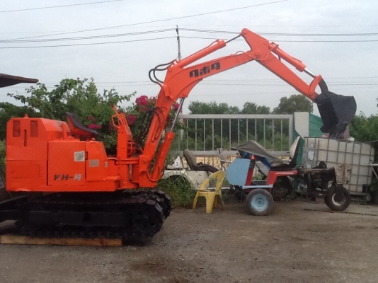 รถแบคโฮ kubota kh-8 สภาพดีพร้อมใช้ มาจากญี่ปุ่น ราคาไม่แพงครับ