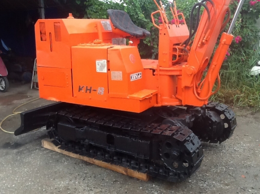 รถแบคโฮ kubota kh-8 สภาพดีพร้อมใช้ มาจากญี่ปุ่น ราคาไม่แพงครับ